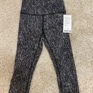 Lululemon Wunder under high rise crop leggings